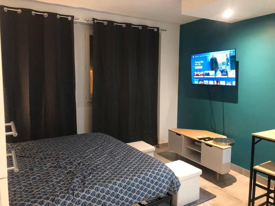 Studio Confortable Avec Balcon Villeneuve-sur-Lot Bagian luar foto